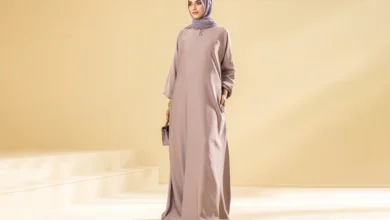what to wear under abaya for umrah