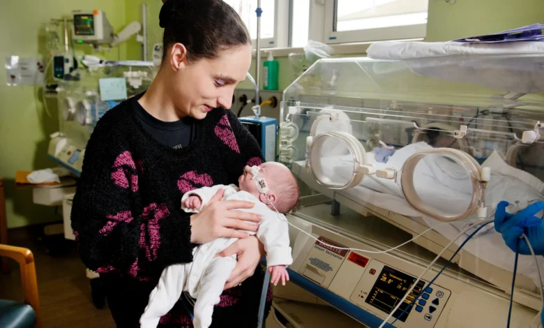 top 10 neonatal intensive-care units uk